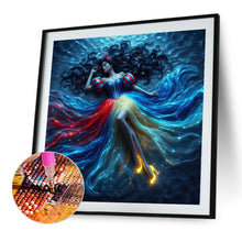 Load image into Gallery viewer, Diamond Painting - Full Round - Disney Princess Snow White (40*40CM)
