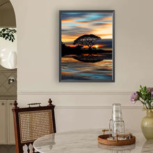 Load image into Gallery viewer, Diamond Painting - Full Round - Lonely tree at sunset (30*40CM)
