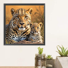 Load image into Gallery viewer, Diamond Painting - Full Round - Lion on the grassland (30*30CM)
