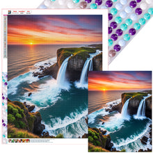 Load image into Gallery viewer, Diamond Painting - Full Round - Waterfall and sunset at the seaside (55*70CM)
