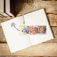 Load image into Gallery viewer, 3Pcs Special Shape Books Diamond Painting Bookmark Making Kit 14.7x5cm
