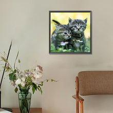 Load image into Gallery viewer, Diamond Painting - Full Round - Two kittens on the grass (30*30CM)
