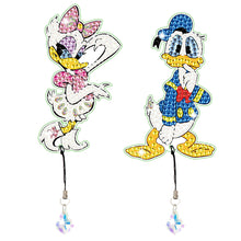 Load image into Gallery viewer, 2Pcs Special Shape Donald Duck Diamond Art Bookmark with Pendant for Book Lovers
