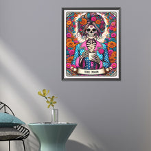Load image into Gallery viewer, Diamond Painting - Full Round - Skull horror tarot (40*50CM)
