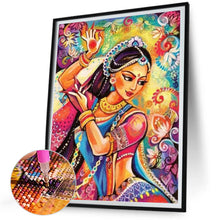 Load image into Gallery viewer, Diamond Painting - Full Square - Exotic woman (30*40CM)
