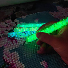 Load image into Gallery viewer, Sequins Diamond Painting Pen with 12 Tips Diamond Art Drill Pen for Art Crafts
