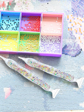 Load image into Gallery viewer, Sequins Diamond Painting Pen with 12 Tips Diamond Art Drill Pen for Art Crafts
