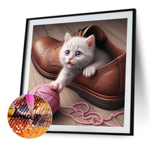Load image into Gallery viewer, Diamond Painting - Full Round - Cat in the shoe (40*40CM)
