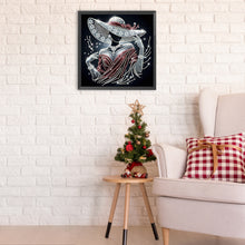 Load image into Gallery viewer, Diamond Painting - Partial Special Shaped - Elegant lady (40*40CM)
