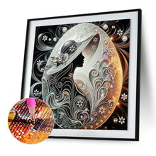 Load image into Gallery viewer, Diamond Painting - Partial Special Shaped - Elegant lady (40*40CM)
