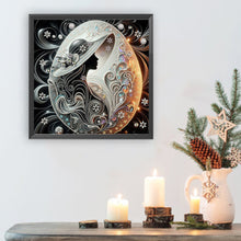 Load image into Gallery viewer, Diamond Painting - Partial Special Shaped - Elegant lady (40*40CM)
