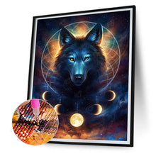 Load image into Gallery viewer, Diamond Painting - Full Round - Dream catcher wolf (30*40CM)
