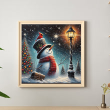 Load image into Gallery viewer, Diamond Painting - Full Round - Winter Street Light Snowman (40*40CM)
