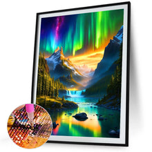 Load image into Gallery viewer, Diamond Painting - Full Square - Aurora (45*55CM)
