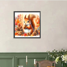 Load image into Gallery viewer, Diamond Painting - Full Round - Autumn squirrel (40*40CM)
