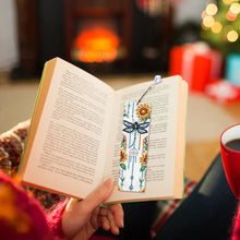 Load image into Gallery viewer, 4Pcs Special Shape Feather 5D DIY Diamond Painting Bookmark for Reading Day Gift
