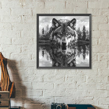 Load image into Gallery viewer, Diamond Painting - Full Round - Wolf (40*40CM)
