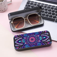 Load image into Gallery viewer, Cat Diamond Painting Eyeglasses Case 5D DIY Eyewear Organizer Case for Art Craft
