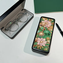 Load image into Gallery viewer, Butterfly Diamond Painting Eyeglasses Case Glasses Storage Case for Friends Gift
