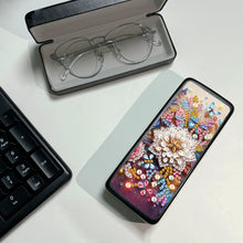 Load image into Gallery viewer, Butterfly Diamond Painting Eyeglasses Case Glasses Storage Case for Friends Gift
