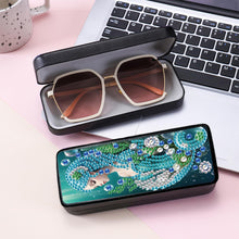 Load image into Gallery viewer, Butterfly Diamond Painting Eyeglasses Case Glasses Storage Case for Friends Gift
