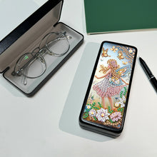Load image into Gallery viewer, Butterfly Diamond Painting Eyeglasses Case Glasses Storage Case for Friends Gift
