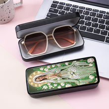 Load image into Gallery viewer, Butterfly Diamond Painting Eyeglasses Case Glasses Storage Case for Friends Gift
