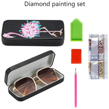 Load image into Gallery viewer, Bird Diamond Painting Eyeglasses Case Diamond Art Sunglasses Case for Beginners
