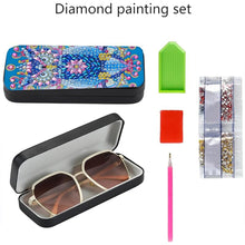 Load image into Gallery viewer, Owl Diamond Painting Eyeglasses Case Diamond Art Sunglasses Case for Beginners
