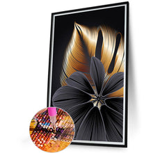 Load image into Gallery viewer, Diamond Painting - Full Square - Black and gold flowers (40*60CM)
