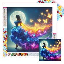 Load image into Gallery viewer, Diamond Painting - Full Square - Butterfly girl (30*30CM)
