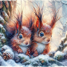 Load image into Gallery viewer, Diamond Painting - Full Square - Small animals in the snow (30*30CM)
