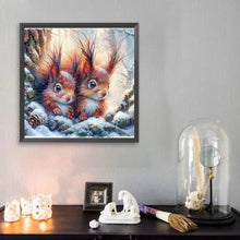 Load image into Gallery viewer, Diamond Painting - Full Square - Small animals in the snow (30*30CM)
