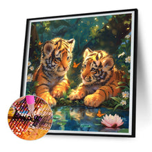 Load image into Gallery viewer, Diamond Painting - Full Round - Little tiger in lotus pond (30*30CM)
