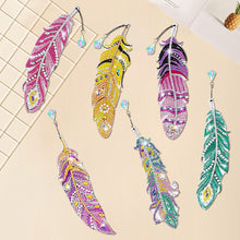 Load image into Gallery viewer, 6Pcs Feather 5D DIY Diamond Painting Bookmark Diamond Art Bookmark with Pendant
