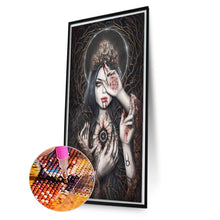 Load image into Gallery viewer, Diamond Painting - Full Square - Six-pointed star woman (40*70CM)
