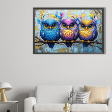 Load image into Gallery viewer, Diamond Painting - Full Round - Three owls in the leaves (60*40CM)
