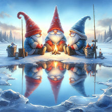 Load image into Gallery viewer, Diamond Painting - Full Round - Gnome Fishing In The Snow (30*30CM)
