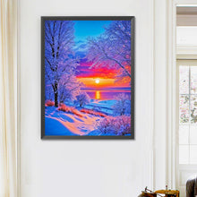 Load image into Gallery viewer, Diamond Painting - Full Round - Sunset snow scene (50*67CM)
