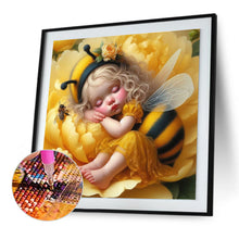 Load image into Gallery viewer, Diamond Painting - Full Round - Sleeping baby bee (30*30CM)
