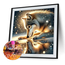 Load image into Gallery viewer, Diamond Painting - Full Round - Snow Wolf (30*30CM)
