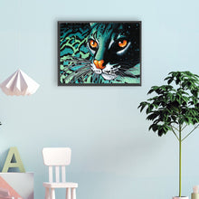 Load image into Gallery viewer, Diamond Painting - Full Round - Green Leopard (40*30CM)
