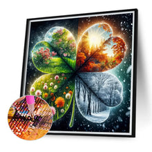 Load image into Gallery viewer, Diamond Painting - Full Round - Four-leaf clover scenery (40*40CM)
