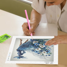 Load image into Gallery viewer, Diamond Painting - Partial Special Shaped - Beautiful Skirt Woman (30*30CM)
