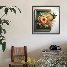 Load image into Gallery viewer, Diamond Painting - Full Square - Escaped From The Frame Hummingbird (40*40CM)
