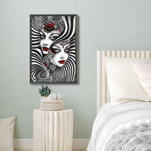 Load image into Gallery viewer, Diamond Painting - Full Round - Ghostly Woman (40*60CM)
