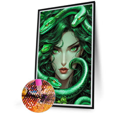 Load image into Gallery viewer, Diamond Painting - Full Round - Femme Fatale (40*60CM)
