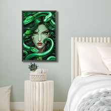 Load image into Gallery viewer, Diamond Painting - Full Round - Femme Fatale (40*60CM)
