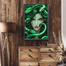 Load image into Gallery viewer, Diamond Painting - Full Round - Femme Fatale (40*60CM)

