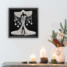 Load image into Gallery viewer, Diamond Painting - Partial Special Shaped - Elegant Lady (30*30CM)
